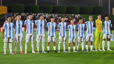 La Selección de fútbol de Argentina clasificó como el mejor del Mundial y buscará seguir su camino frente a México. La Selección de fútbol de Argentina clasificó como el mejor del Mundial y buscará seguir su camino frente a México.
