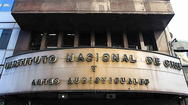 El INCAA cierra sus puertas para reubicar al personal.