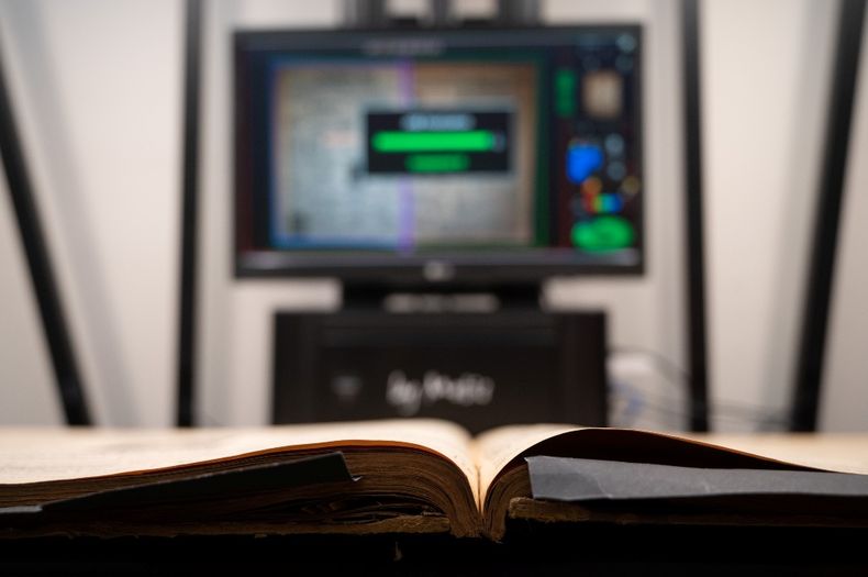 Comenzó en la Biblioteca General San Martín un proceso de digitalización de su material. 