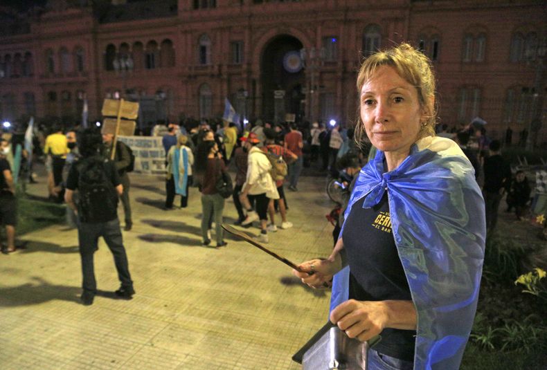 Protesta padres, clases