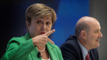 La directora del FMI llega a Buenos Aires y Vaca Muerta para asegurar que el recorte y el ajuste continuen
