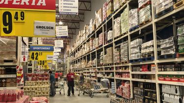 Los precios mayoristas subieron 2,8% en octubre y costo de la construcción avanzó 3,9%