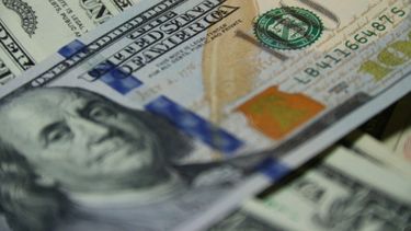 Dólar hoy y dólar blue en Mendoza: a cuánto cotiza este lunes 4 de mayo de 2026 Dólar hoy y dólar blue en Mendoza: a cuánto cotiza este lunes 4 de mayo de 2026