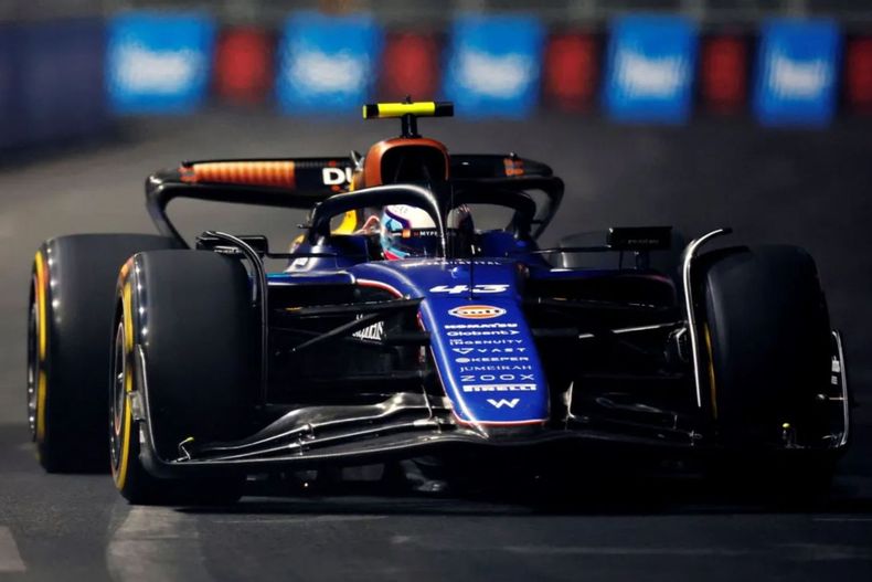Franco Colapinto abandonó el el Gran Premio de Abu Dhabi.