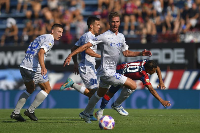 Godoy Cruz Antonio Tomba vs CA Platense 09.12.2023 – Match