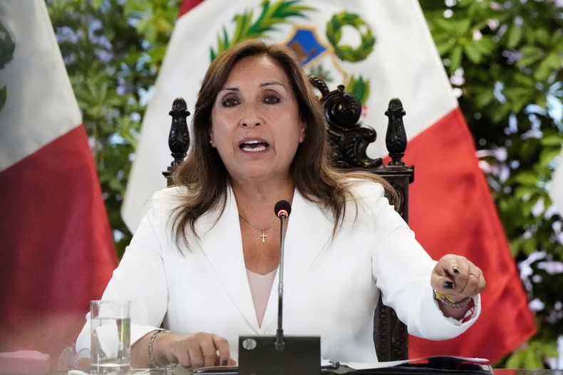 Dina Boluarte, presidenta de Perú.