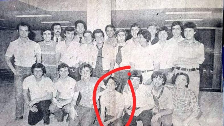 Marciano Cantero junto sus compañeros de promoción del Pablo Nogues.