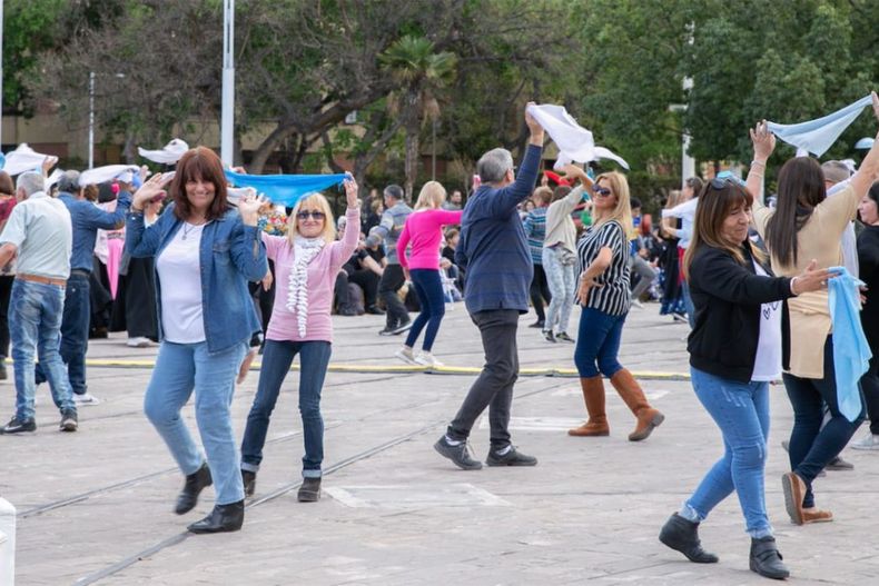 Tres planes imperdibles para disfrutar la agenda cultural de Mendoza