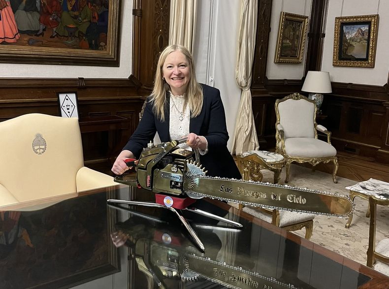 Hebe Casado todavía no es afiliada a La Libertad Avanza