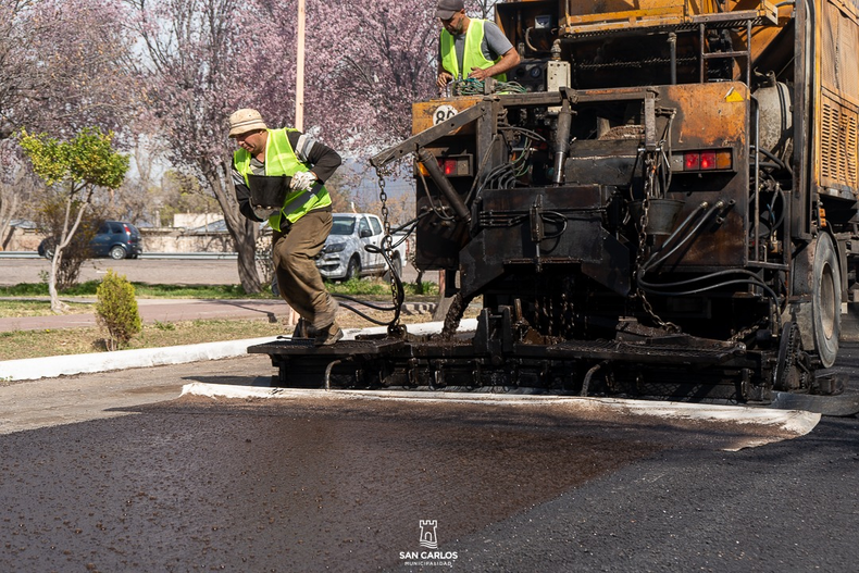 Reencarpetado asfáltico en San Carlos.