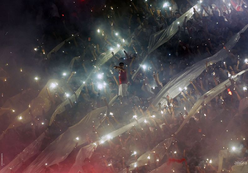 El Club Atlético River Plate recibió un castigo contundente de la Conmebol; deberá pagar un multa de $100.000 usd.&nbsp;