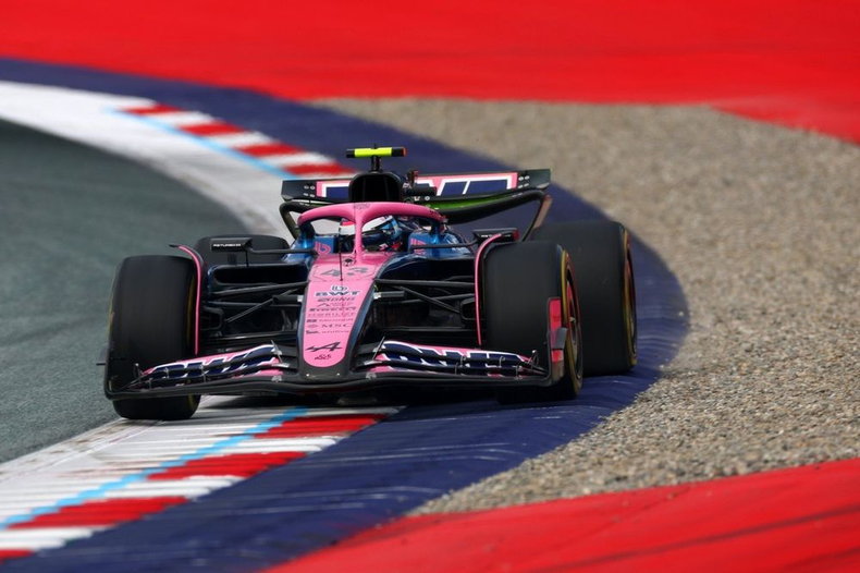 Franco Colapinto se presenta en Silverstone.