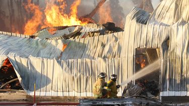 Sitio Andino | incendio galpon Andreu Transportes, bomberos, fuego