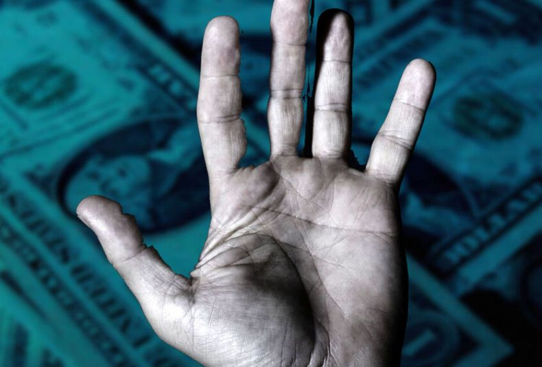 Pagar palma de la mano