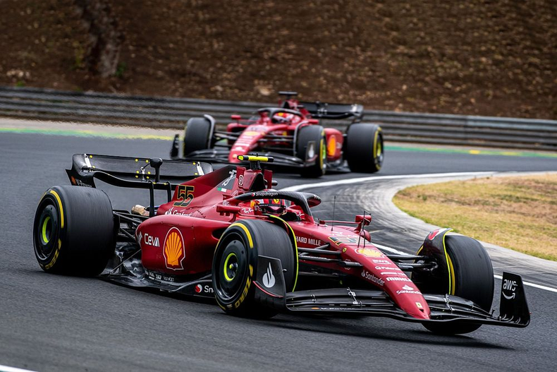 Ferrari busca volver a los primeros planos.