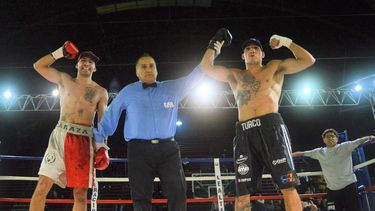 El Turco lleva su Boxeo a Europa.