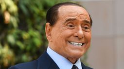 Berlusconi anunció que será candidato a senador.