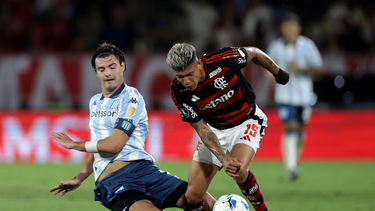 Racing Club sueña con una noche épica en el Cilindro para volver a una final de Libertadores después de casi seis décadas. Racing Club sueña con una noche épica en el Cilindro para volver a una final de Libertadores después de casi seis décadas.