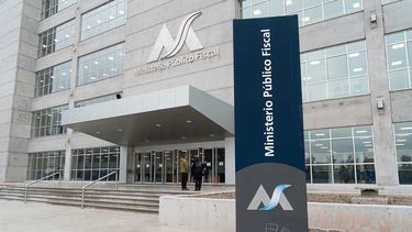 El Senado sancionó la flagrancia. La ley apunta a acelerar causas penales y reducir la brecha entre detención y condena. El Senado sancionó la flagrancia. La ley apunta a acelerar causas penales y reducir la brecha entre detención y condena.