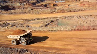 La Legislatura analiza la propuesta minera de Cerro Amarillo.