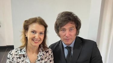 Mondino, referente del equipo económico de Javier Milei, dejó definiciones en Mendoza sobre el plan de Gobierno, incluída la dolarización