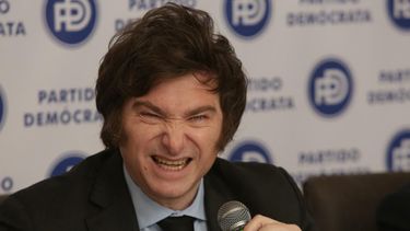 polemica: milei insiste y ahora dijo que derogaria la prohibicion de venta de organos