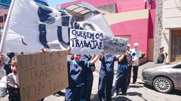 No solo se cae la cantidad de puestos de trabajo sino tambien el número de empleadores