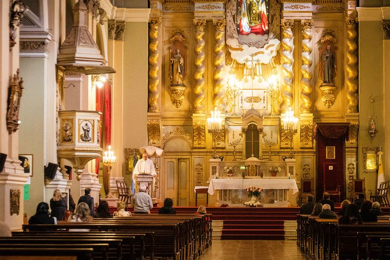 La Basílica de San Francisco podría atravesar un cambio histórico si los franciscanos finalmente dejan Mendoza.