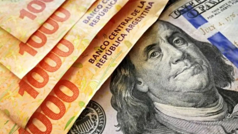 Argentina tiene el salario mínimo más bajo de la región: de cuánto es en dólares