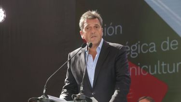 Finalmente Massa le dio luz verde al dólar diferencial para el agro exportador, también conocido como dólar vino o dólar Malbec