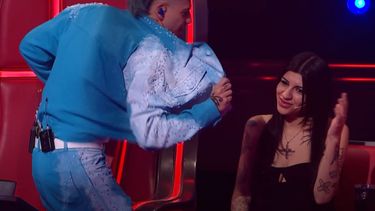 El desagradable momento que vivió Cazzu con Luck Ra que generó rechazo en La Voz Argentina