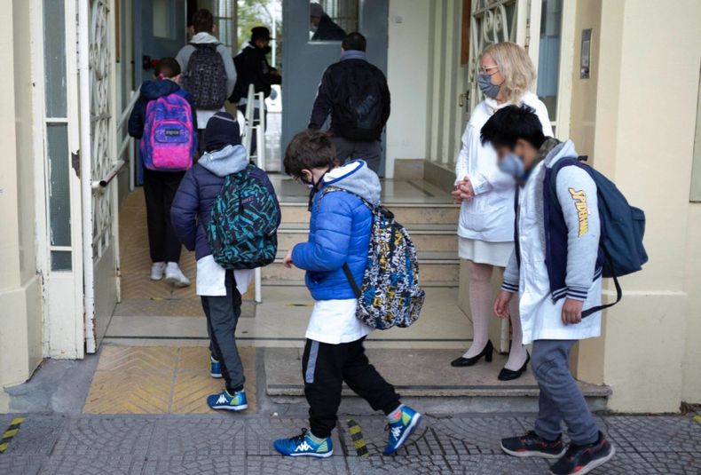 escuela, clases, alumnos, colegio, patio, recreo, vuelta a clases, maestros, ciclo lectivo