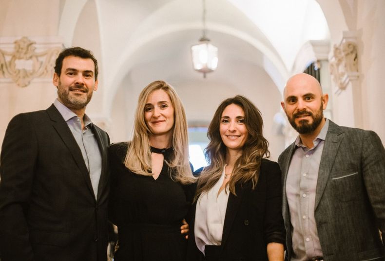 Juan Badaloni, Lucrecia Álvarez, Angélica Barroso y Lucio Álvarez.