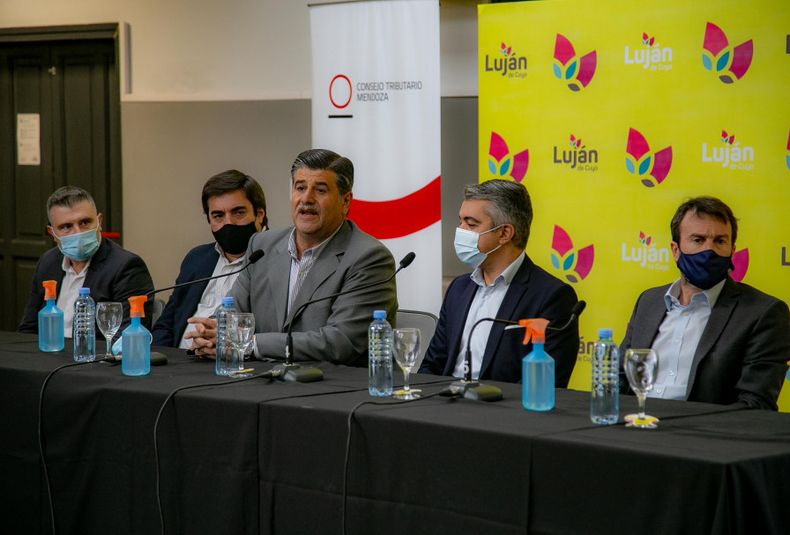 Mario Abed presente en el Concejo Tributario