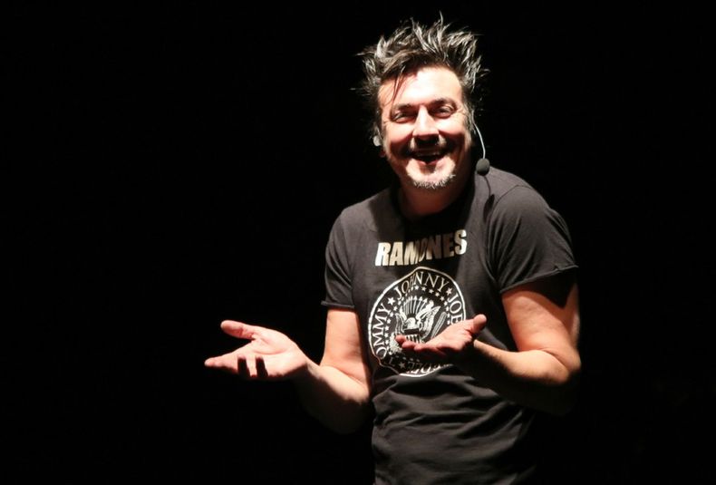 Joe Fernandez, Stand Up, Selectro