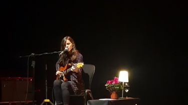 esa buena costumbre de escuchar a loli molina