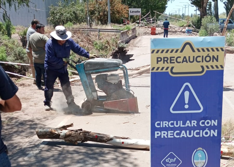La habilitación al tránsito exige circular por el sector afectado con precaución.