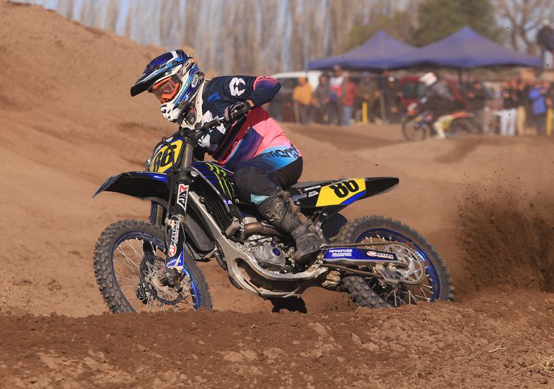 Tres fechas quedan para el final del Argentino de Motocross.
