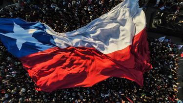 Chile enfrenta este domingo el balotaje que decidirá su próximo presidente Chile enfrenta este domingo el balotaje que decidirá su próximo presidente