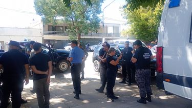 Importante despligue policial en Tunuyán. Importante despligue policial en Tunuyán.