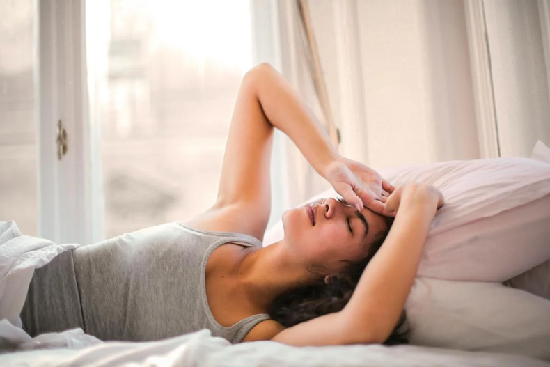 Las causas y soluciones para el dolor de cabeza matutino