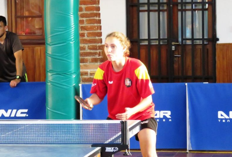 19 Valentina Batista, primera dama que gana un torneo de primera en San Rafael. Martes 25 06 19