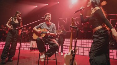 NAFTA se presenta en el Arena Maipú con su particular universo sonoro