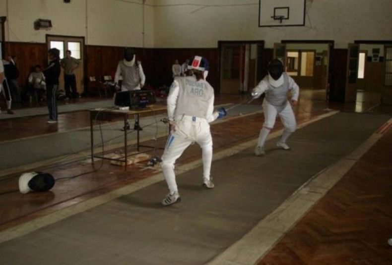 13  En la Escuela Normal se disputará la 1ra fecha del ranking provincial de Esgrima-  Jueves 13-06-13