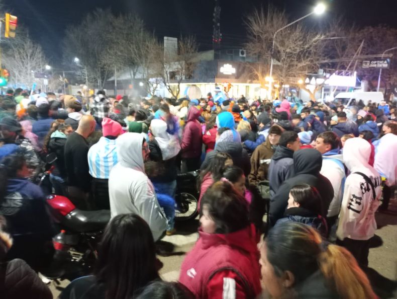 Cientos de personas festejaron en el Valle de Uco. Cientos de personas festejaron en el Valle de Uco.