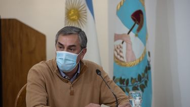 Sitio Andino | Rodolfo Suarez y el vicegobernador, Mario Abed, junto a los ministros de Economía y Energía, Enrique Vaquié y de Turismo y Cultura, Marina Juri presentaron el programa Mendoza Activa