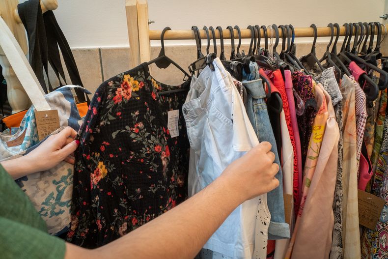 Cambian los hábitos de consumo de ropa y los comercios se posicionan: qué lectura hacen en Mendoza