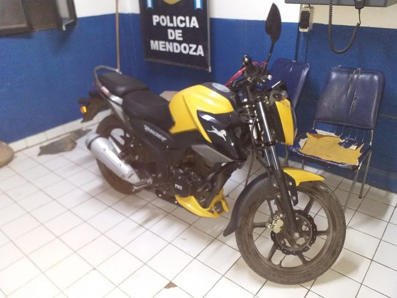La Policía de Mendoza realizó nuevos operativos de prevención en distintos departamentos del Gran Mendoza. 