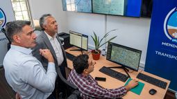 Mendoza impulsa la modernización del tráfico con un sistema de semáforos inteligente en tiempo real.&nbsp;