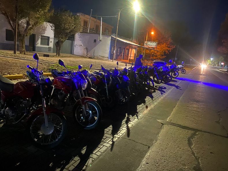 Algunas de las motos secuestrada en los operativos de la Policía de Mendoza.&nbsp;